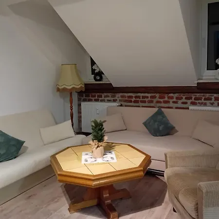 Stellas Monteurwohnungen * Crimmitschau